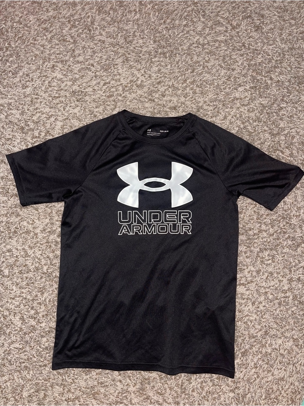 Under armour shirt